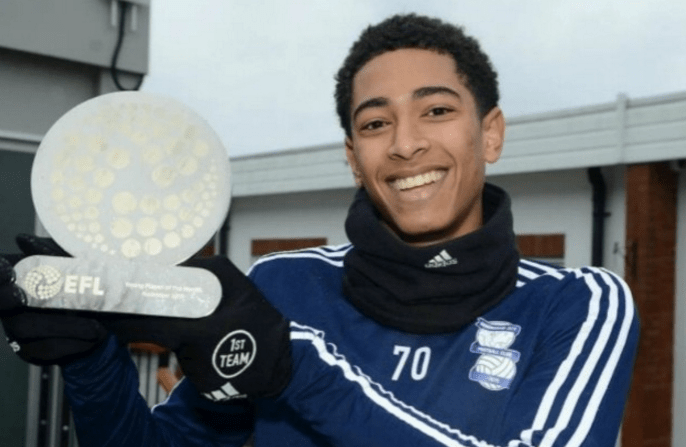 浙江足协：比赛的胜负有时关乎运气，但拼搏的精神永远无价（浙江足协：胜负或受运气左右，唯拼搏精神恒久无价）