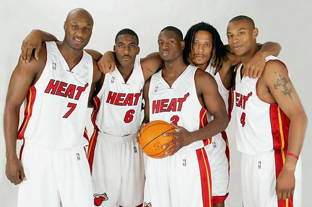 时隔两年半再次战胜国王！此前爵士常规赛面对国王遭遇9连败（爵士时隔两年半再胜国王，终结常规赛对其九连败）