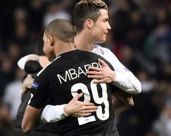 全市场：米兰正在寻找中锋，有意菲尔克鲁格和瑟洛特（据全市场，米兰寻锋瞄准菲尔克鲁格和瑟洛特）