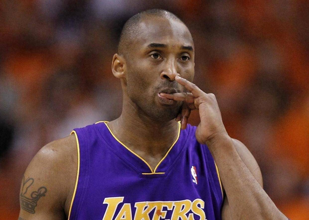 斑马队长，洛卡特利达成尤文生涯200场里程碑（斑马军团队长洛卡特利迎来尤文生涯第200场里程碑）