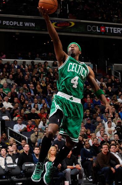 就你不争气？意大利是唯一未能直通美加墨的前世界杯冠军（前世界杯冠军中仅意大利未能直通美加墨世界杯正赛）